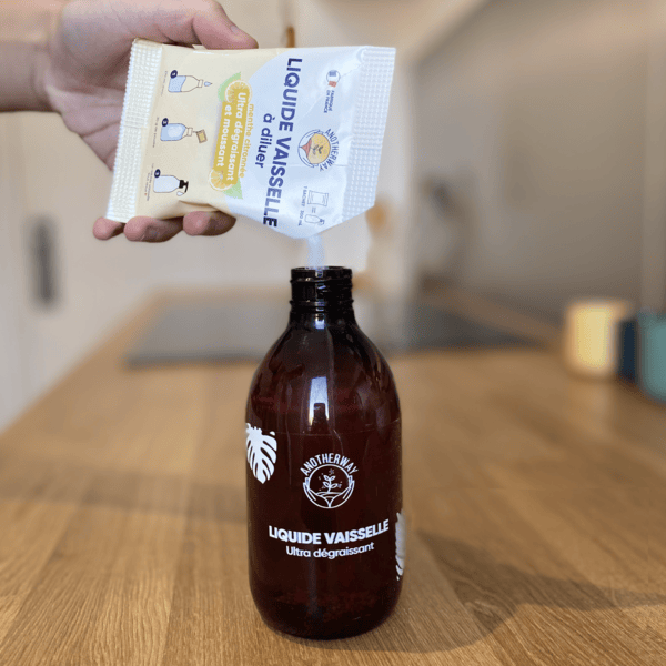 Liquide vaisselle à diluer - 2